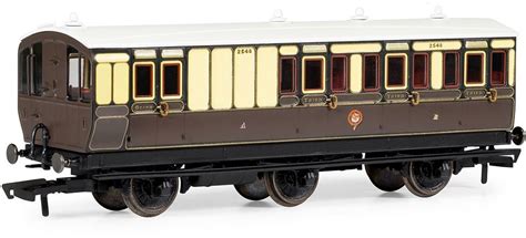 hornby gwr 6 wheel coach.